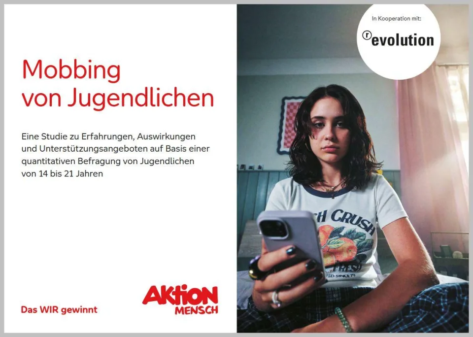 Titelseite der AM-Studie "Mobbing von Jugendlichen"