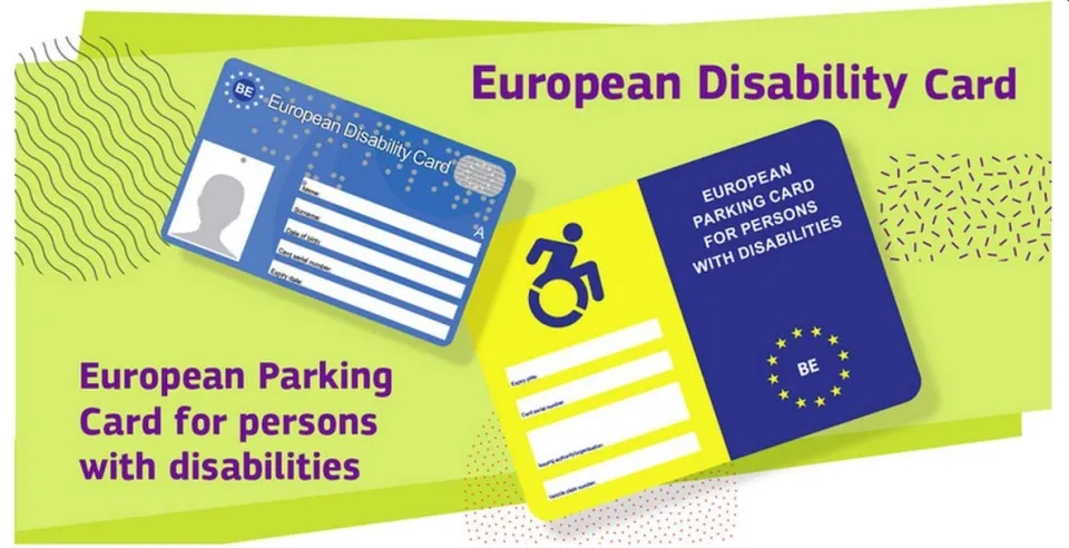 Grafik von europäischem Behindertenausweis und europäischem Parkausweis für Menschen mit Behinderung.