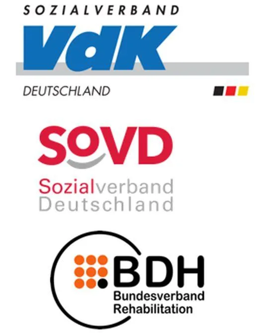 Die Logos von drei Sozialverbänden.