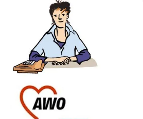 Eine Frau sitzt vor einem Telefon, darunter das Logo der AWO.