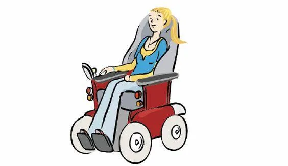 Eine junge Frau im E-Rollstuhl.